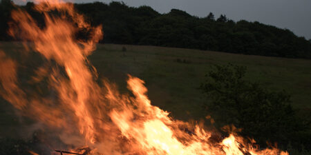 Sankt-hans-bål-450×450